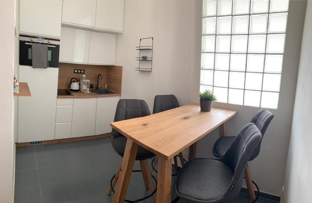 Wine Apartments Hradec Centre Hradec Králové 외부 사진